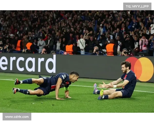 巴黎圣日耳曼推动全球化战略商业扩展成效显著引领足球行业发展新趋势